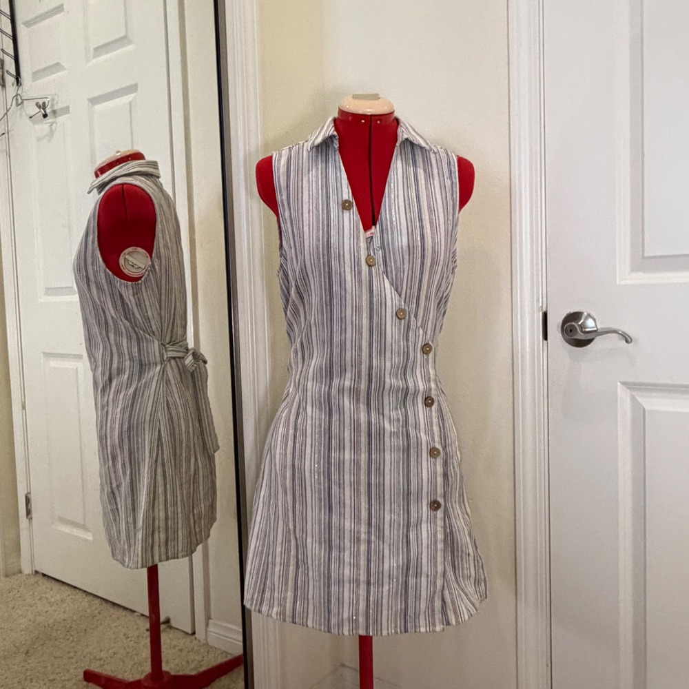 Lipslide Women Medium Striped Cotton Linen Wrap Shirt Dress Sleeveless Tie Waist